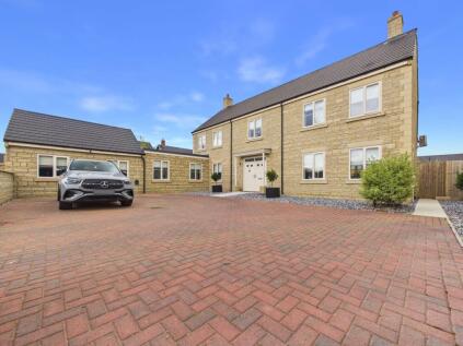 Teal Way, Langtoft, PE6