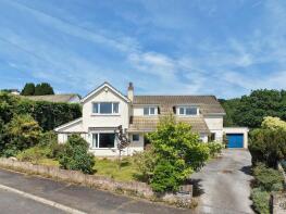 9, High Close, Newton Abbot TQ13 9EX