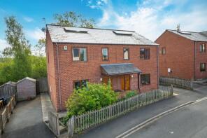 8, Cruet Fold, Harrogate HG3 2HG