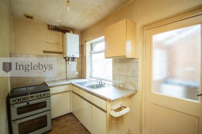 3 bed Terraced for sale Image 4