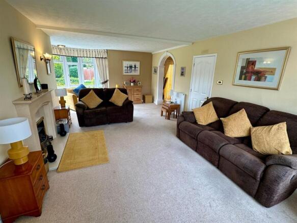 Cropthorne internal.jpeg