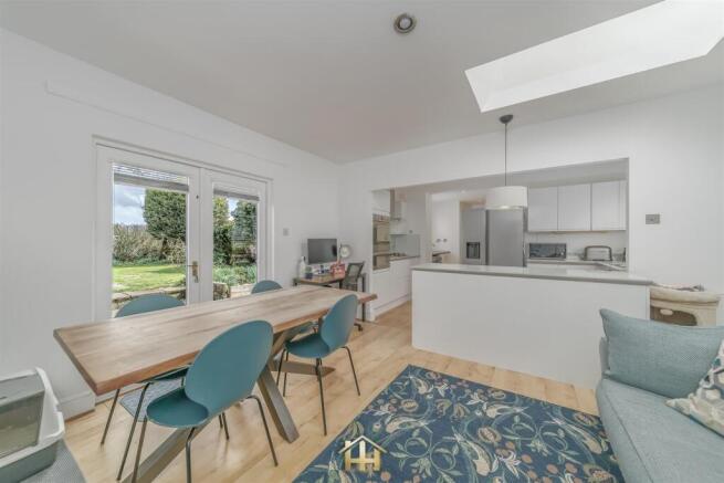 ROWAN COTTAGE AUCHTERHOUSE DUNDEE DD3 0QN 130426 E