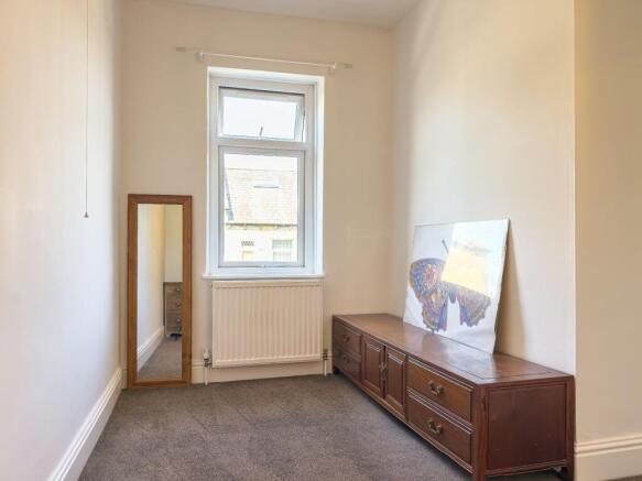 3 bed Terraced for sale Image 12
