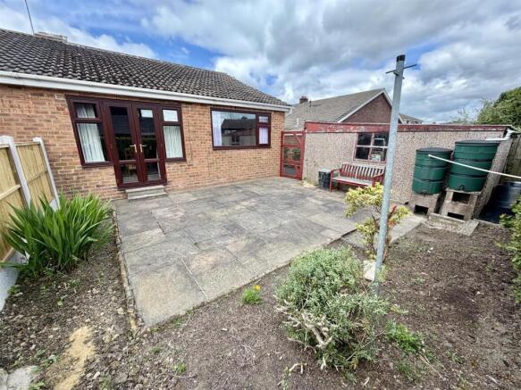 2 bed Semi-Detached Bungalow for sale Image 4