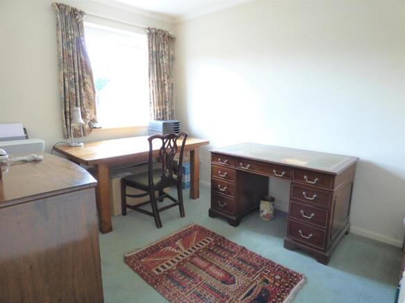 bedroom3 