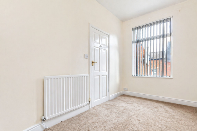 2 bed Terraced for sale Image 12