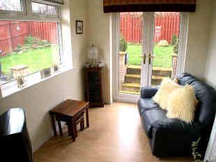 REAR GARDEN ROOM