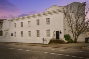 Apartment 12, 42 Gainsborough House, Bath Road, Cheltenham GL53 7HW