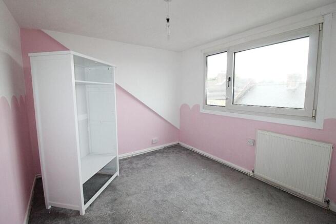 3 bed Terraced for sale Image 10