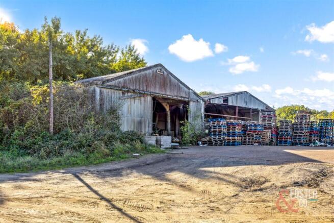 Brighton Road, Swains Farm-001.JPG