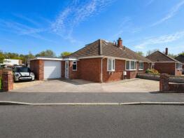 51, Margaret Crescent, Burnham-on-sea TA8 1BX