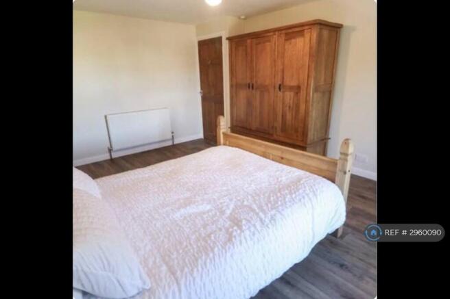2 bed Terraced to rent Image 9