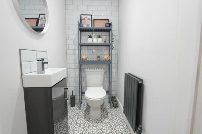 Cloakroom/WC
