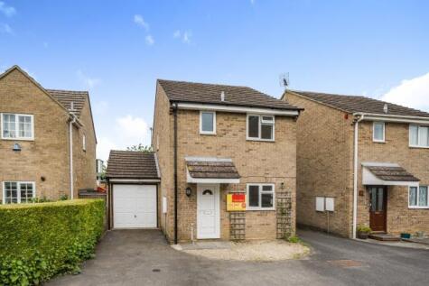 Carterton, Oxfordshire, OX18
