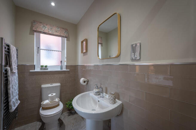 Mytton Ensuite