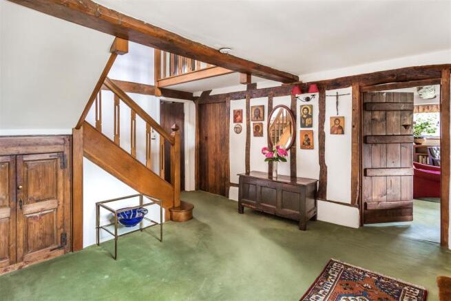 house. estate agency Dunsfold Oak Tree Cottage