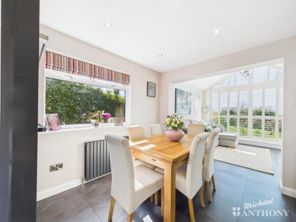 House in Stoke Mandeville, Buckinghamshire - View 5
