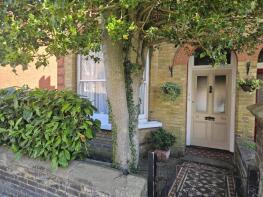 15, Cargate Avenue, Aldershot GU11 3EP