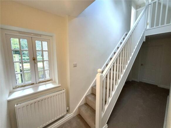 2 bed Semi-Detached to rent Image 10