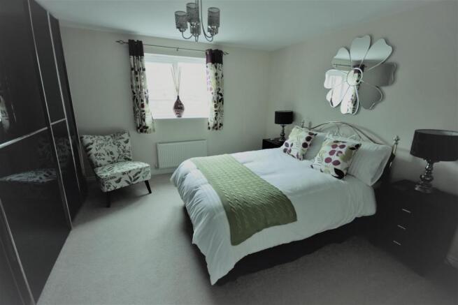 27 Bloom Avenue Bed2 Adj.jpg