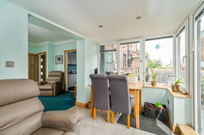 2 bed Terraced for sale Image 6