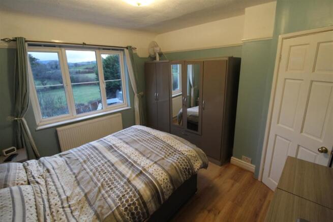 Bedroom 2 ..JPG