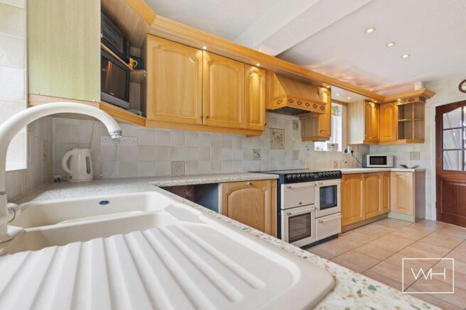 3 bed House for sale Image 9