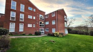 14, Roundhedge Way, Enfield EN2 8LD