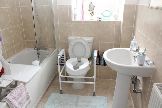 Photo 6