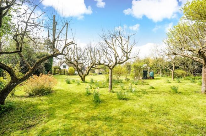 OUTSIDE & GARDENS