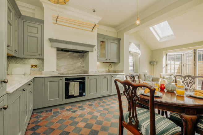 3 bed End of Terrace for sale Image 4