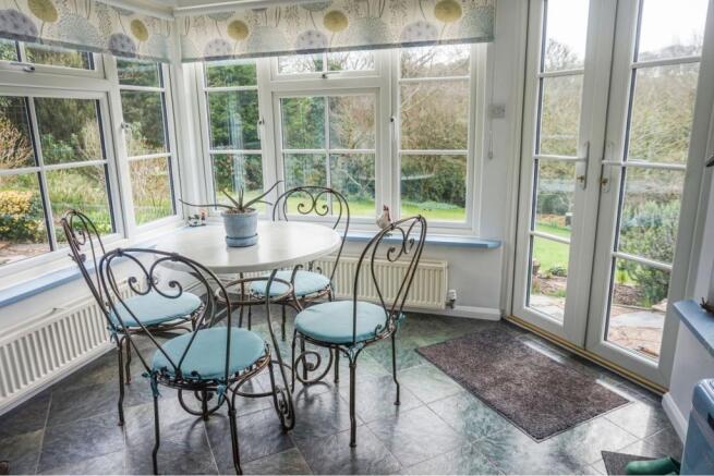 Breakfast Room