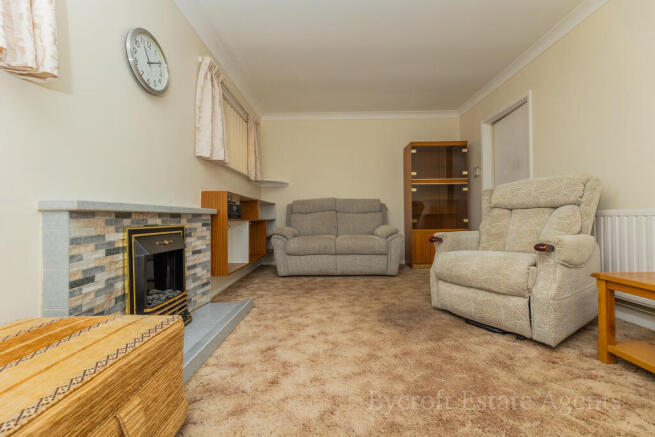 Peartree Avenue, Martham photo 4