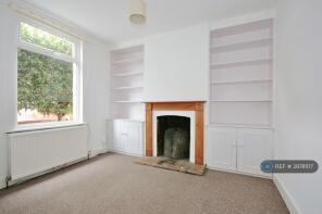 55, Swansea Road, Reading RG1 8EZ