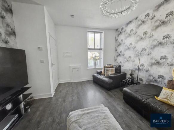 3 bed Terraced for sale Image 9