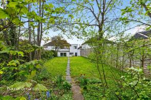 16, Elmwood Road, Redhill RH1 2JD