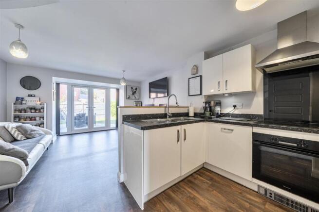 Kitchen/Dining Room
