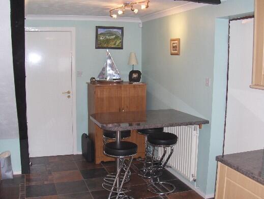 Breakfast bar
