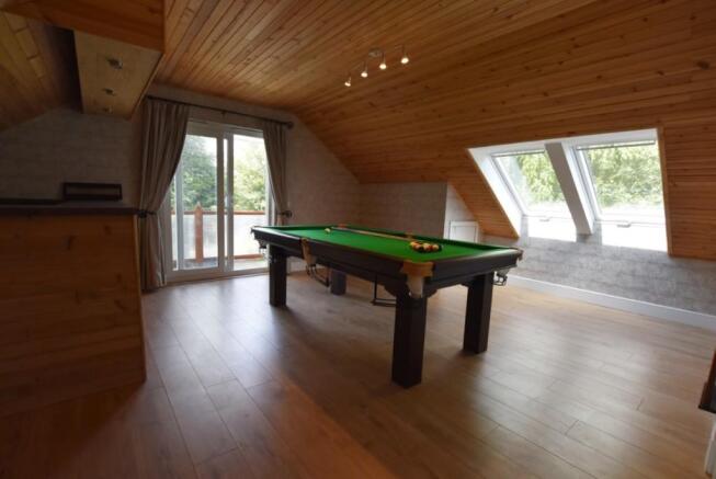 Games Room / 4th bed