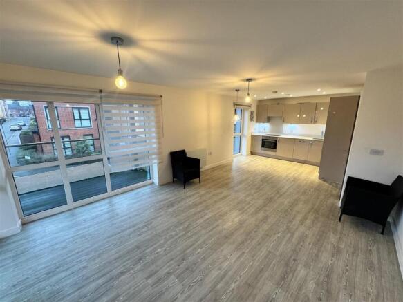 WhatsApp Image 2025-11-24 at 16.23.44.jpeg