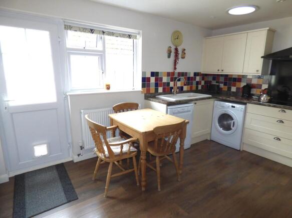Kitchen/Breakfast Ro