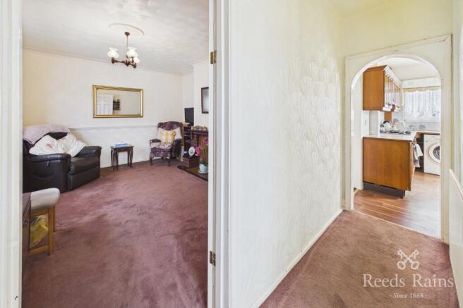 3 bed Semi-Detached for sale Image 5