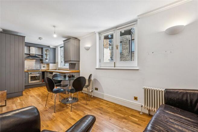 Kitchen/Reception