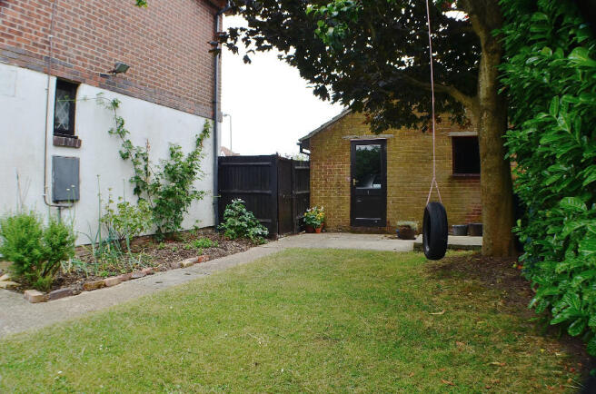 Photo 28