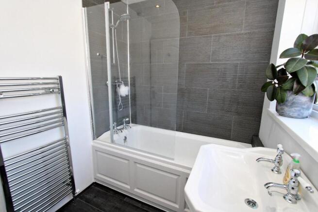 Bathroom/Wc