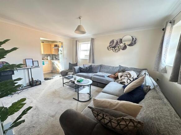 Sitting room.jpg