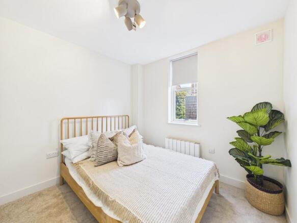 CAM03519G0-PR0461...