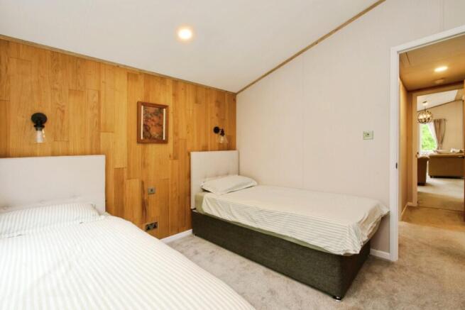 2 bed Park Home for sale Image 12