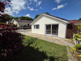 30, May Gardens, Lanner TR16 6AR
