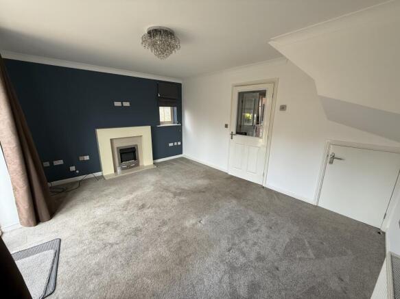2 bed House to rent Image 7